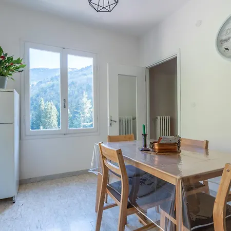 Simone Vacanze - Casa Utopia Molini di Triora