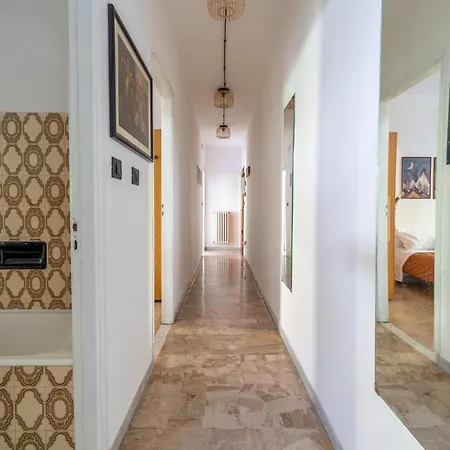 Simone Vacanze - Casa Utopia 아파트