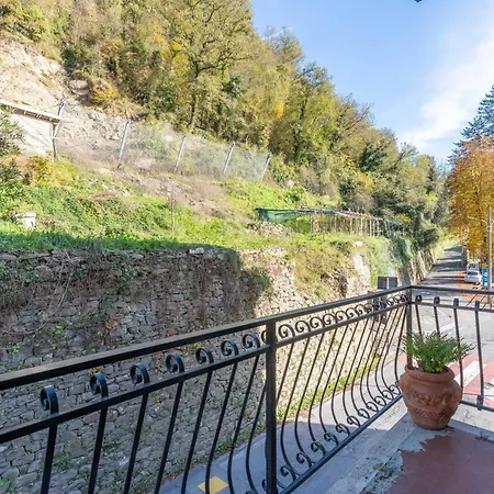 Simone Vacanze - Casa Utopia Molini di Triora