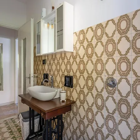 Simone Vacanze - Casa Utopia Apartman