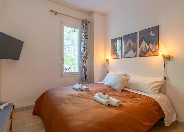 Simone Vacanze - Casa Utopia Molini di Triora