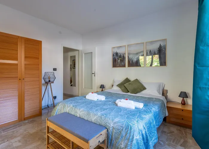 Simone Vacanze - Casa Utopia * Molini di Triora