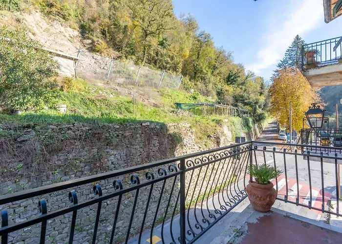 Simone Vacanze - Casa Utopia Molini di Triora